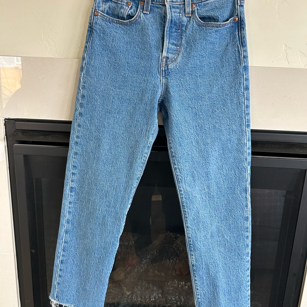 Levi's High Rise Blue Jeans - Picture 7 of 15